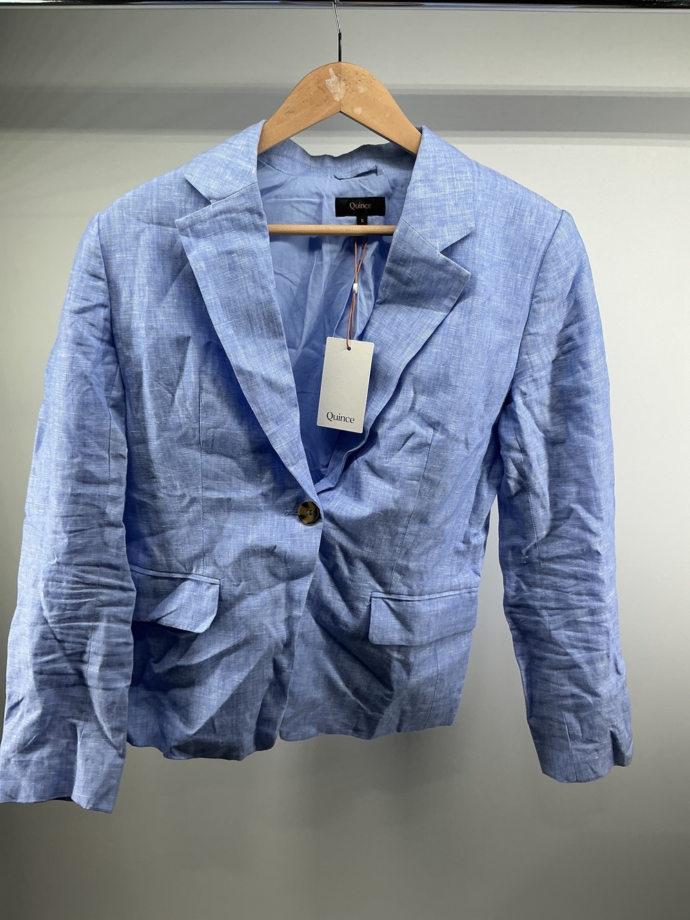 100% European Linen Structured Blazer